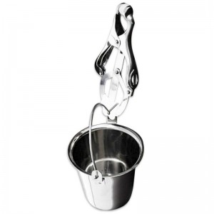 Pince à sein avec seau pour la torture des tétons