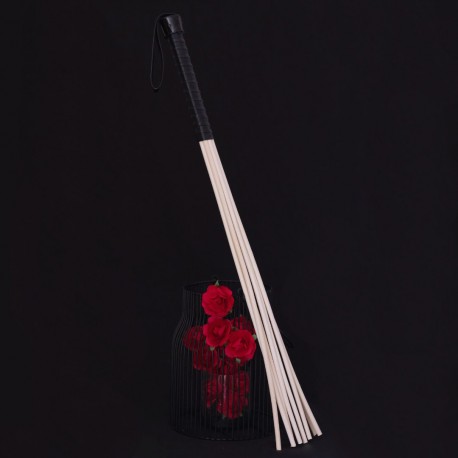 Badine en rotin 7 tiges - Accessoires BDSM Malins-Plaisirs