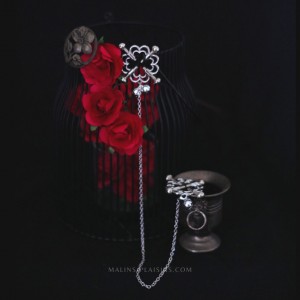 Pinces à tétons fleurs en métal - Accessoires BDSM Malins-Plaisirs