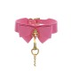 Collier de soumise rose avec noeud - Accessoires BDSM Malins-Plaisirs