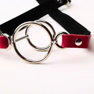 Baillon écarteur bouche rouge Deep-Throat - Accessoires BDSM Malins-Plaisirs